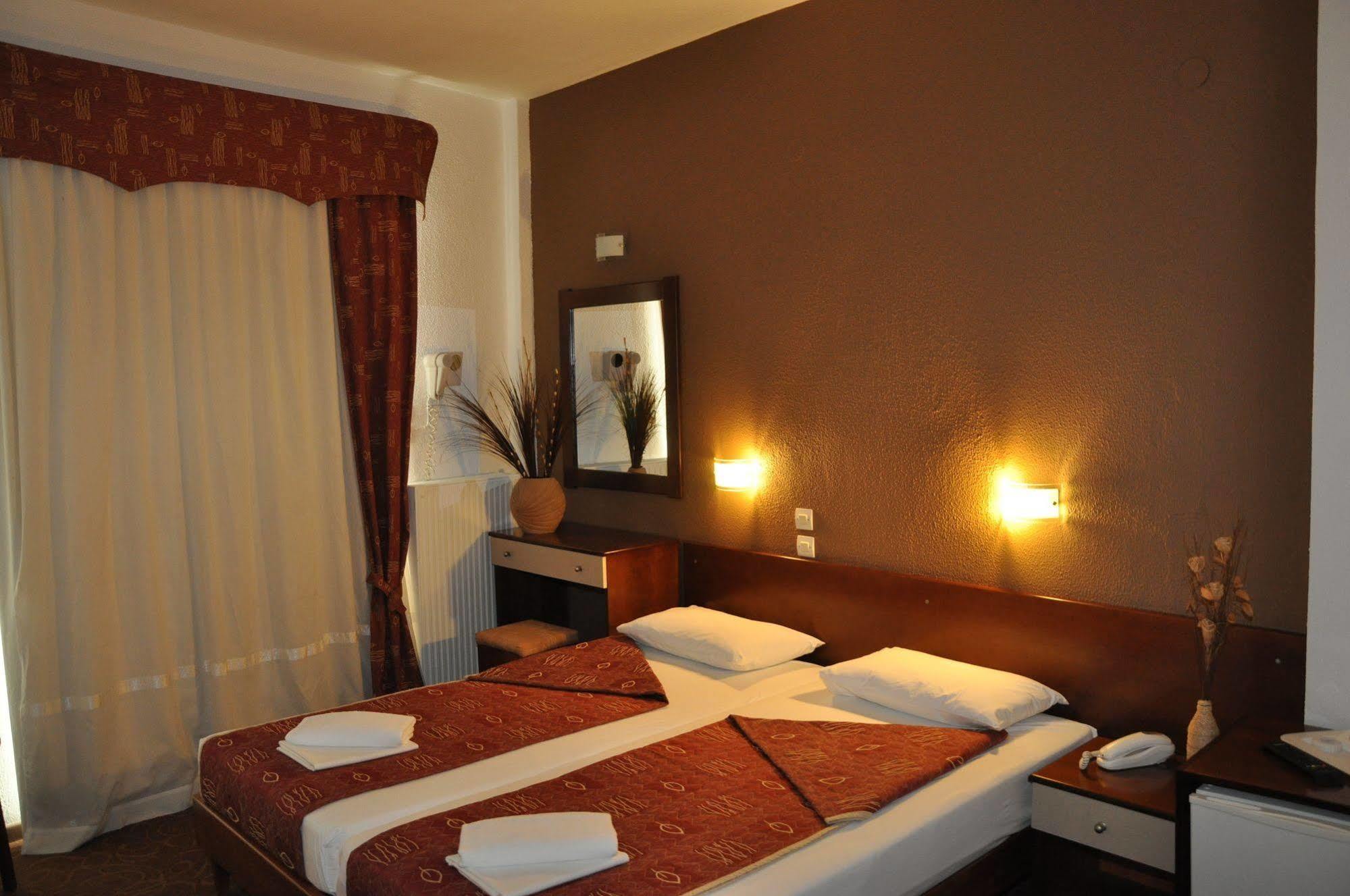 Akropol 3* Paralía
